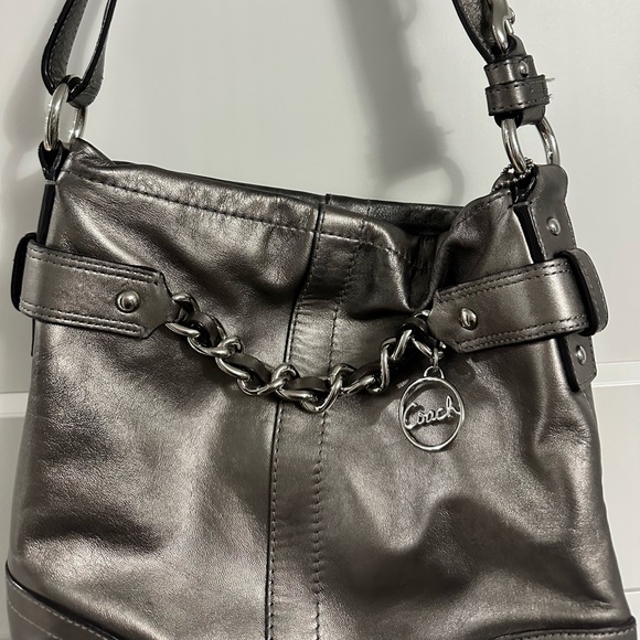 Covertible Chain Duffle purse silver / petwer / anthracite - Picture 2 of 6